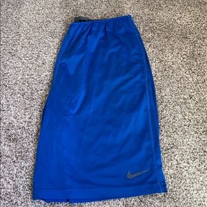 Men’s basketball shorts
